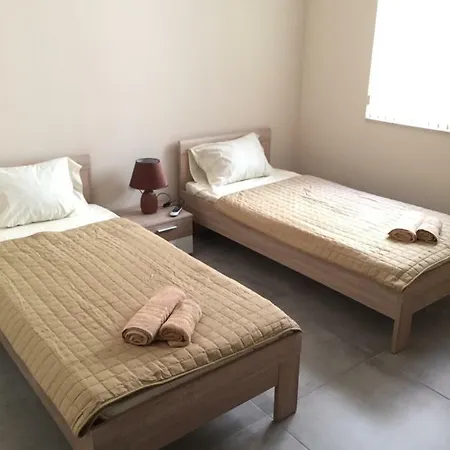 Maxim - Modern Apartamento